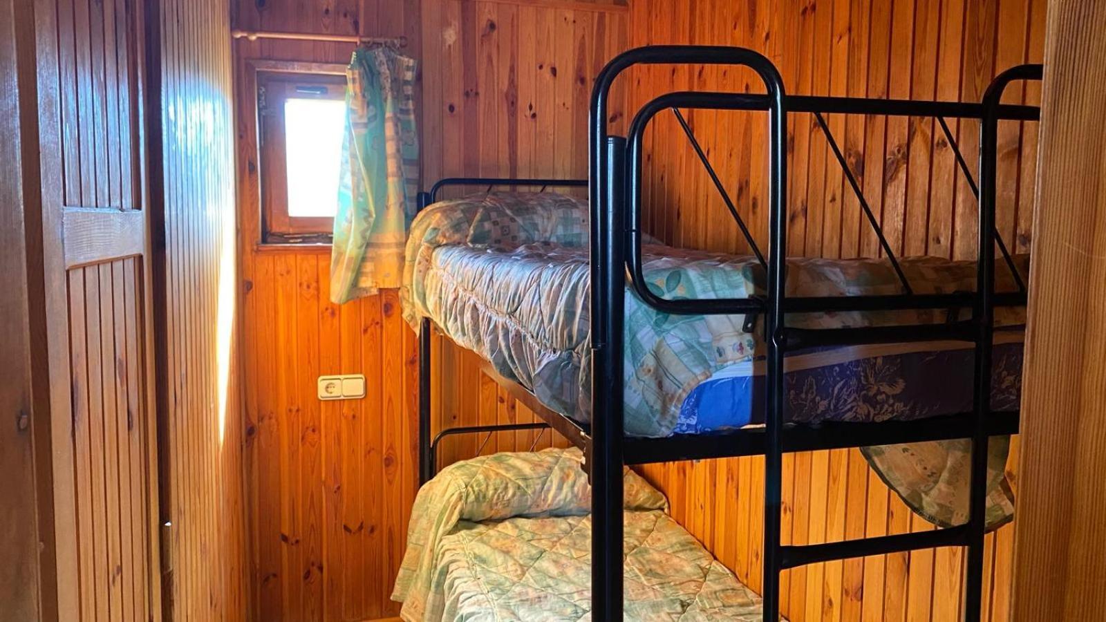 Camping De Cervera De Buitrago Ngoại thất bức ảnh