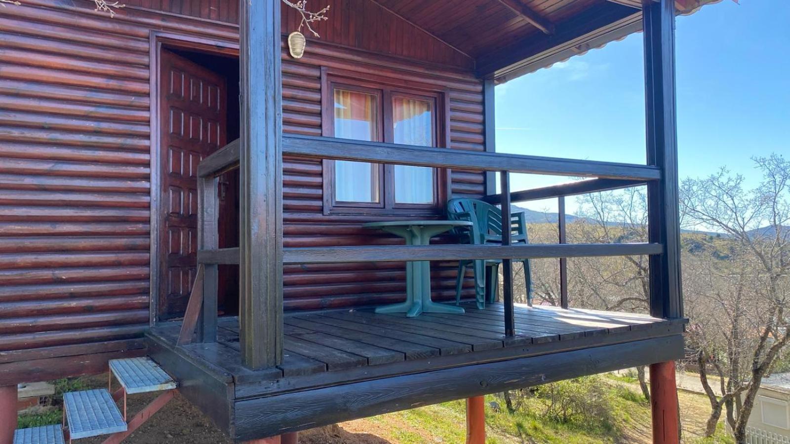 Camping De Cervera De Buitrago Ngoại thất bức ảnh