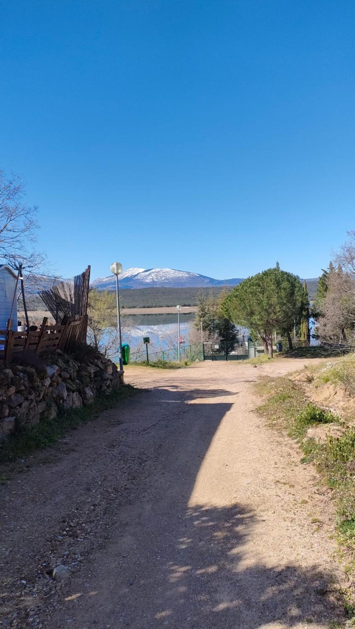 Camping De Cervera De Buitrago Ngoại thất bức ảnh