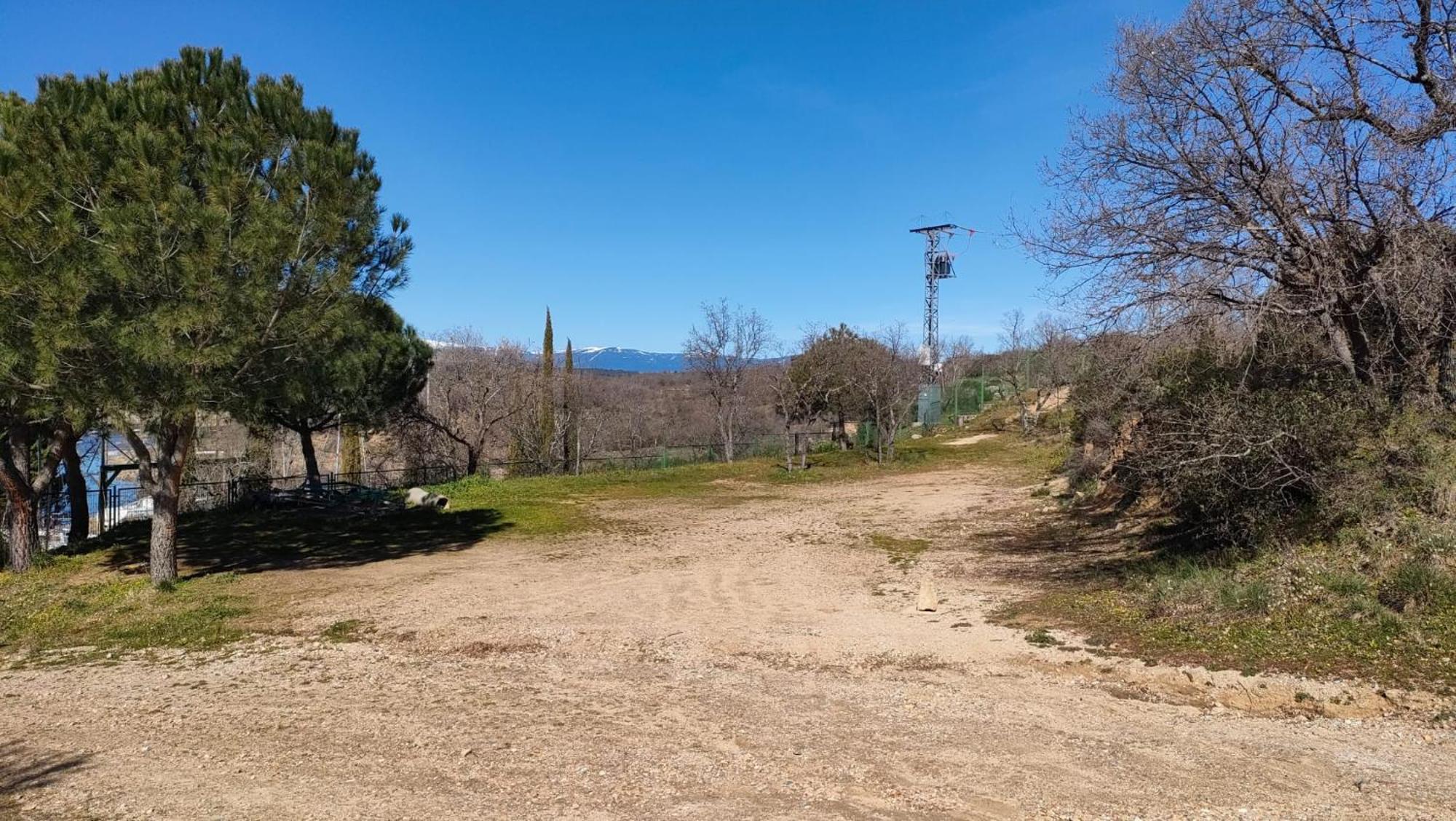 Camping De Cervera De Buitrago Ngoại thất bức ảnh
