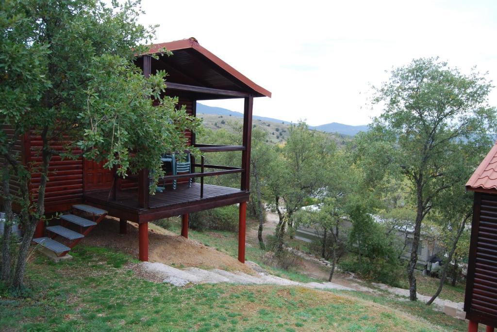 Camping De Cervera De Buitrago Ngoại thất bức ảnh